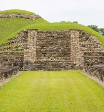 Zona Arqueológica de Yácatas